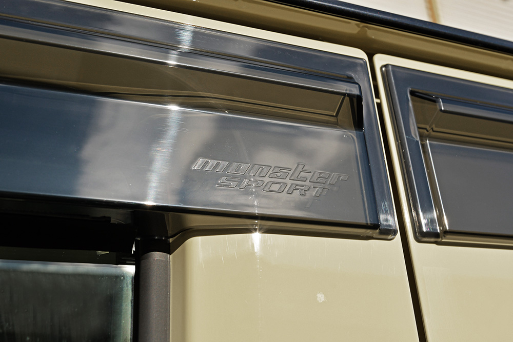 ウィンドウエアロバイザー ジムニーノマド