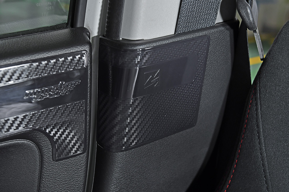 シートベルトプロテクター