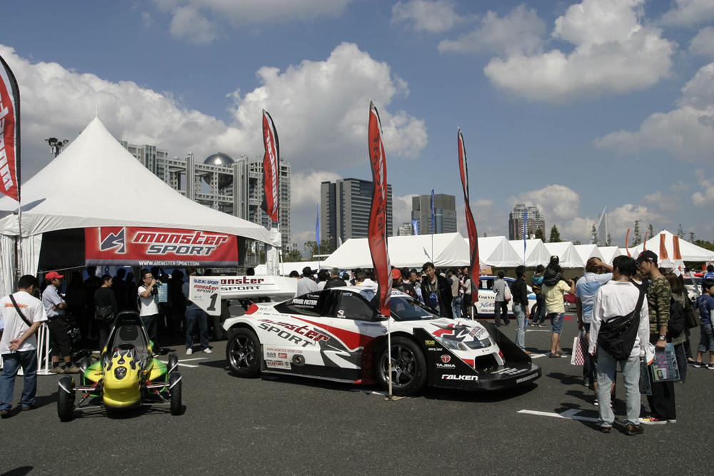 モータースポーツジャパン2010 フェスティバル in お台場  モンスター田嶋がパイクスピーク5連覇凱旋デモラン！